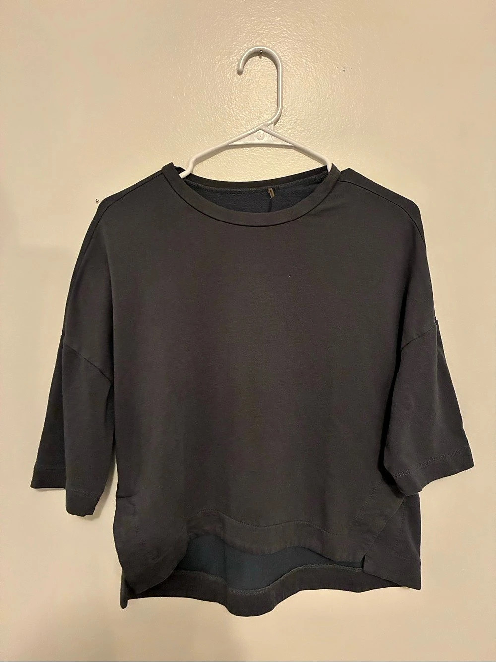 H by Bordeaux Oversized Black Top Size XS